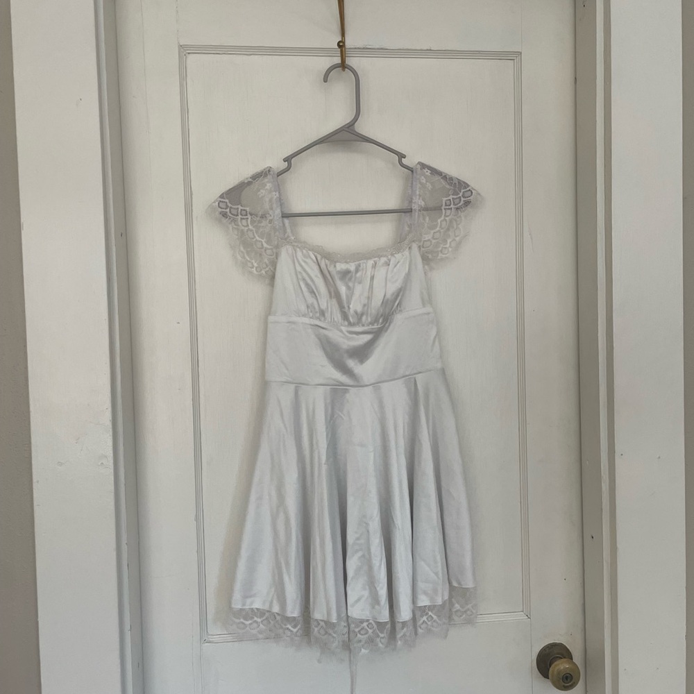 White Lace-Trim Reception dress